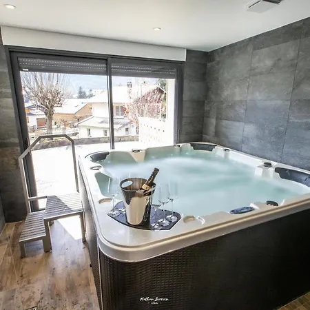 Hygge Lary - De Standing En Coeur De Village Des Pyrenees Apartman *