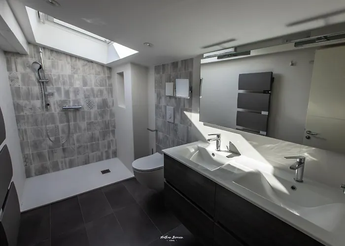 Hygge Lary - De Standing En Coeur De Village Des Pyrenees Saint-Lary-Soulan