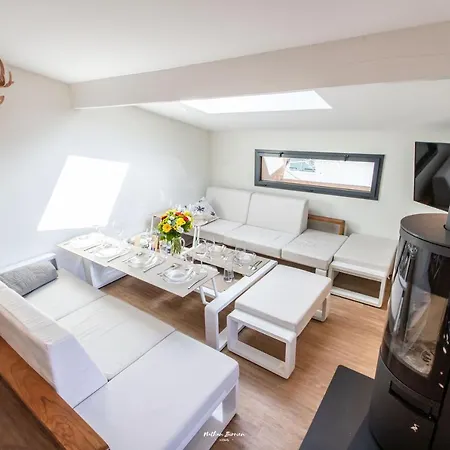 Hygge Lary - De Standing En Coeur De Village Des Pyrenees Апартаменты