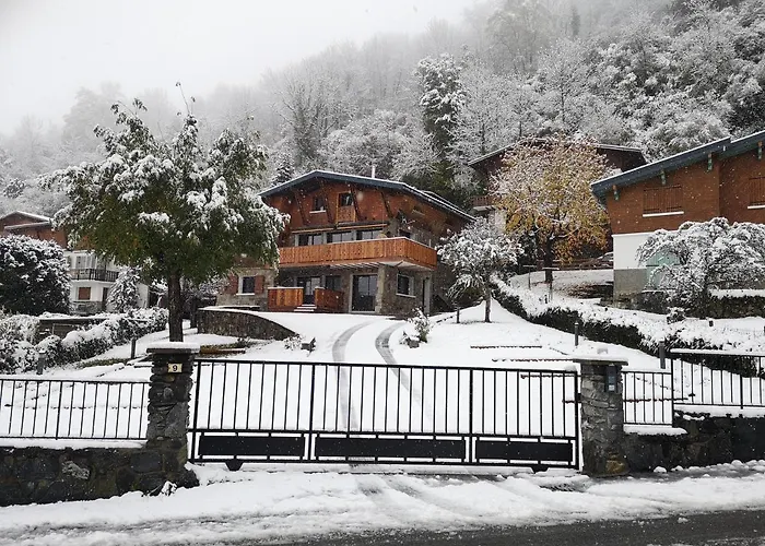Hygge Lary - De Standing En Coeur De Village Des Pyrenees Saint-Lary-Soulan