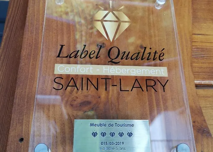 Hygge Lary - De Standing En Coeur De Village Des Pyrenees Saint-Lary-Soulan